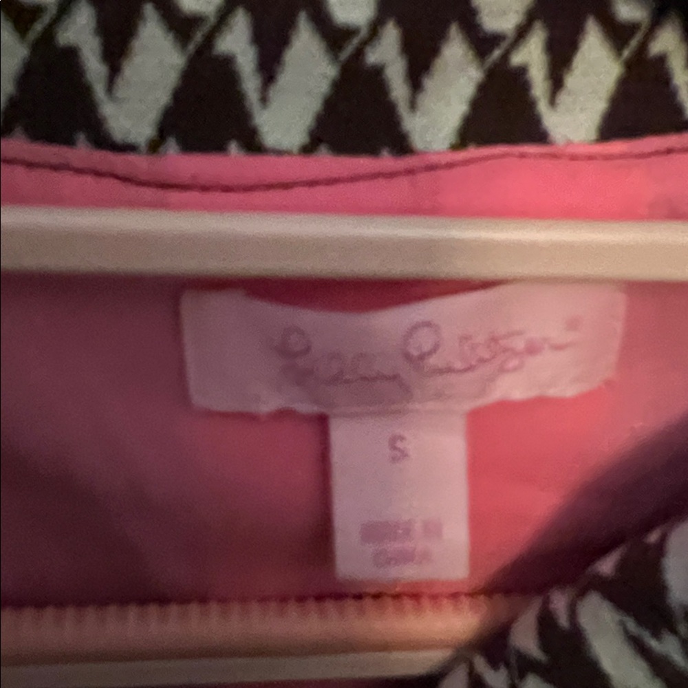 Lilly Pulitzer Brown and Cream Houndstooth Cape - Picture 2 of 2
